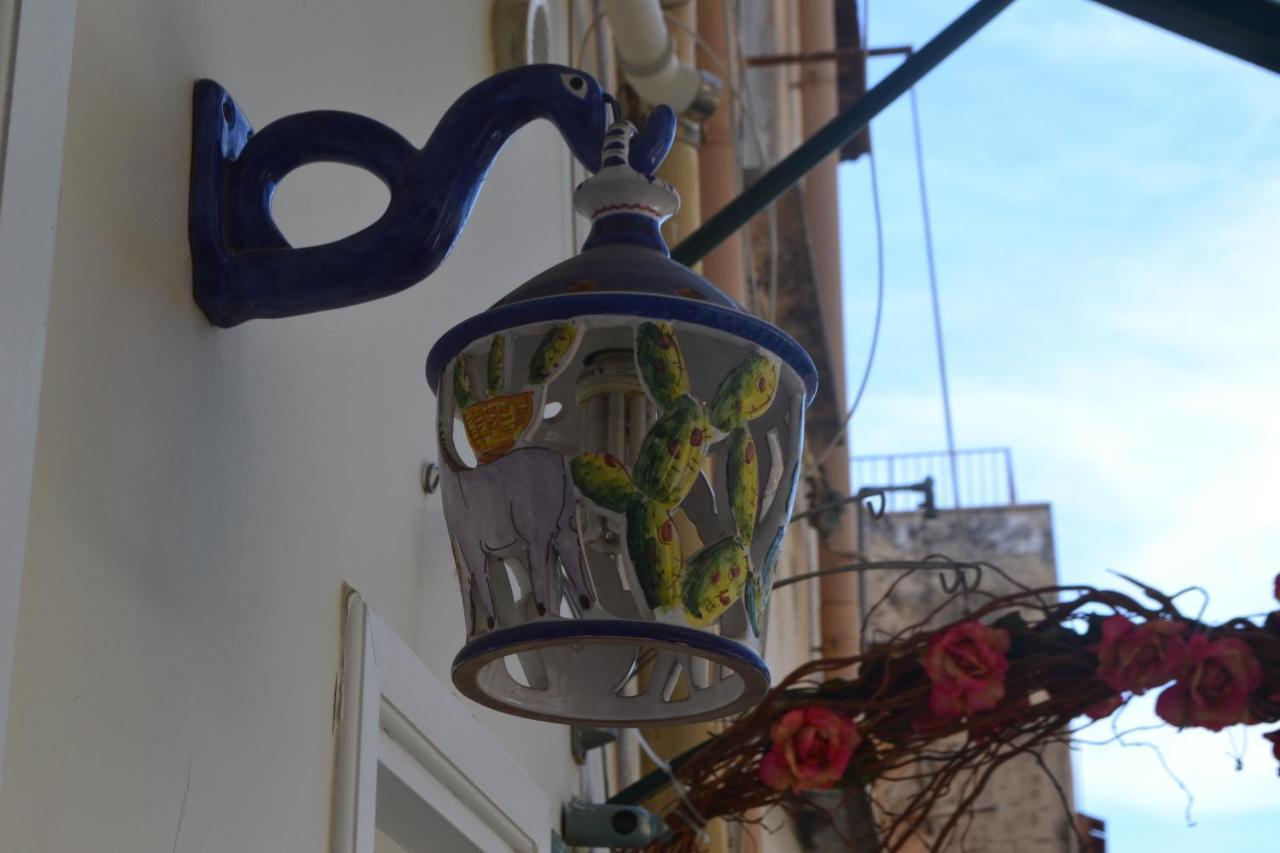 マイオーリ Casa Mariannina Bed & Breakfast エクステリア 写真